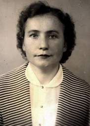 Нестерова Мария Степановна (1922 г.р.).  Историк, общественный деятель.